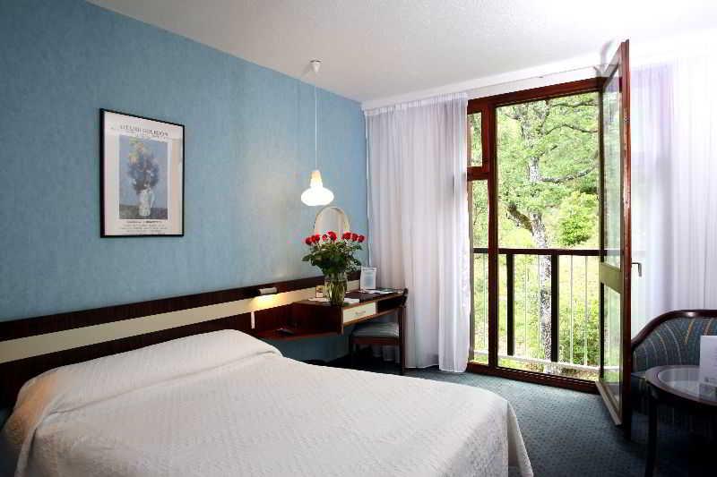 Villa Borghese, The Originals Relais Gréoux-les-Bains Εξωτερικό φωτογραφία