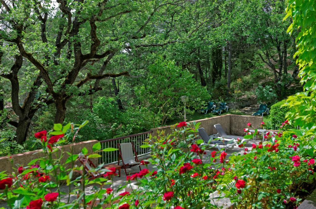 Villa Borghese, The Originals Relais Gréoux-les-Bains Εξωτερικό φωτογραφία